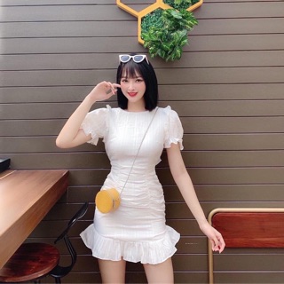 Đầm trắng chân bèo/ Đầm trắng đuôi cá