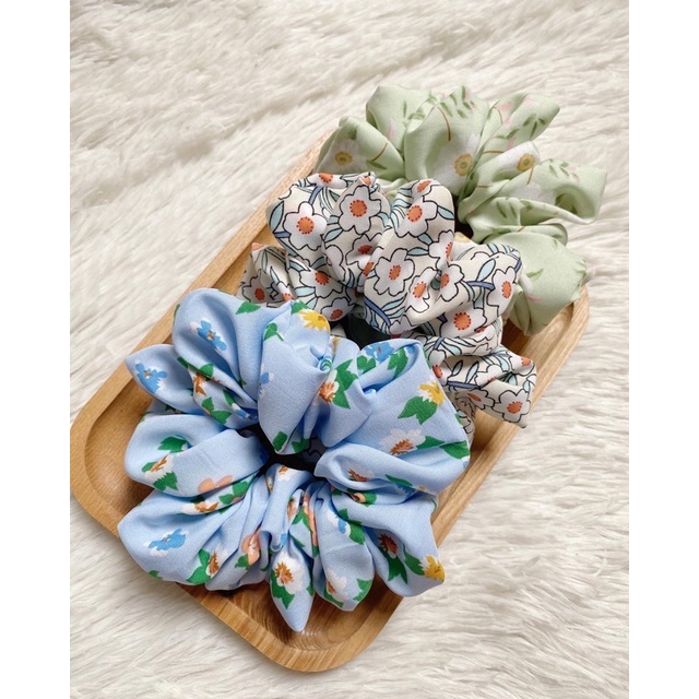 Dây buộc tóc Scrunchies lụa mịn