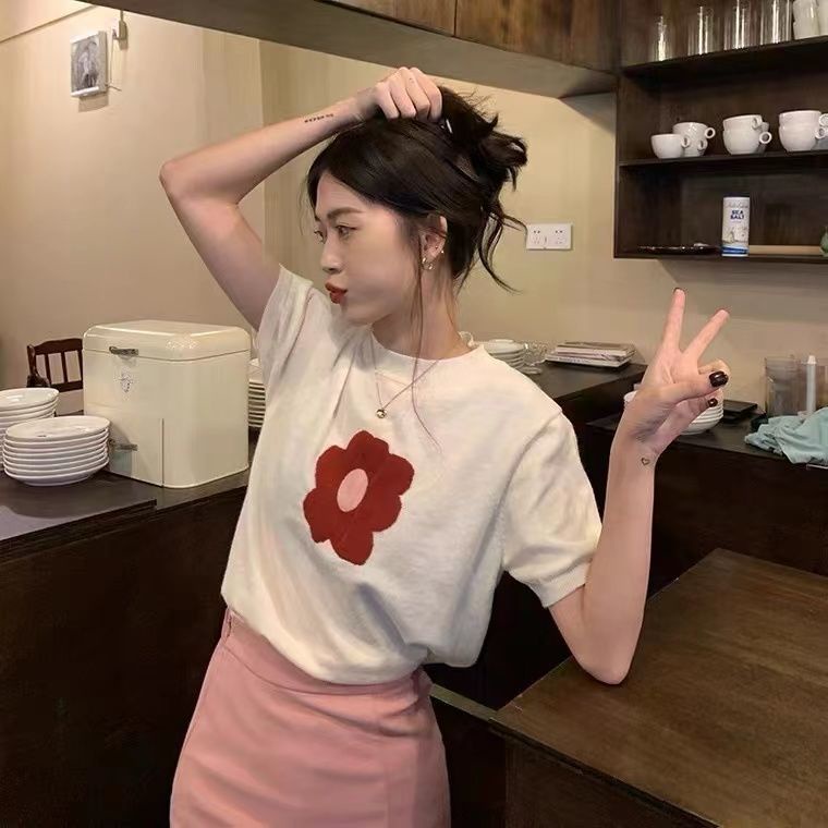 Áo dệt kim RENJIANVSHENG 175286 tay ngắn họa tiết hoa xinh xắn thời trang