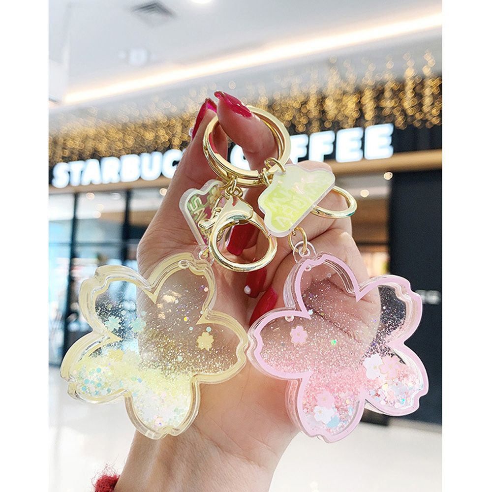 Móc khóa trang trí xe hơi hình hoa anh đào phối kim tuyến nước bằng acrylic