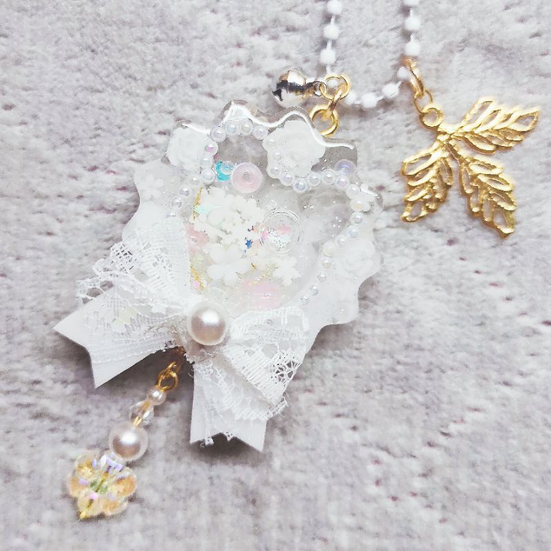 [Móc khóa shaker] Flower lace