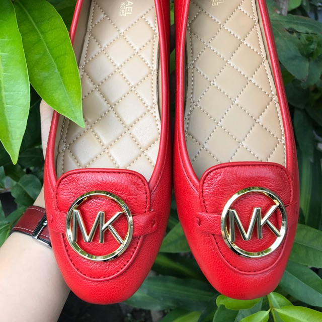 Giày MK - hàng xách tay Mỹ. Sẵn size 6,5 và 5,6
