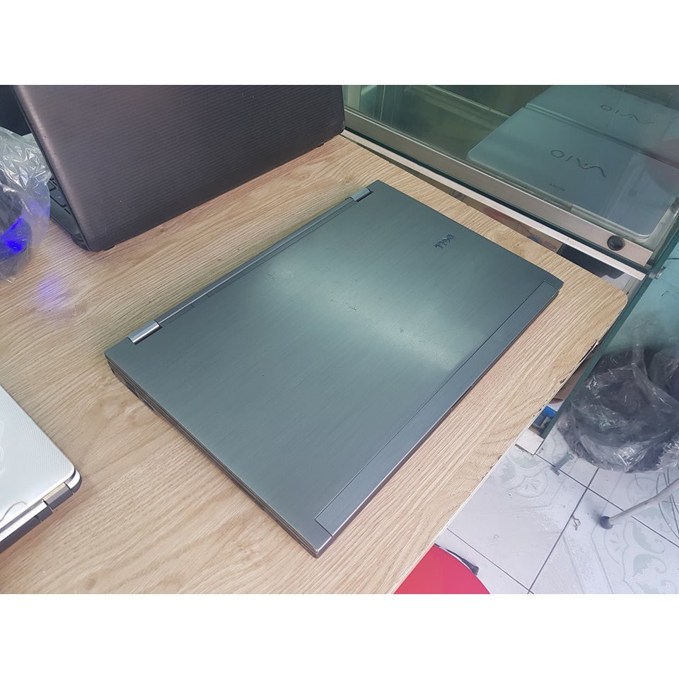 Laptop đồ hoạ Dell 6510 Core i7-2,8Ghz/Ram 8Gb/Card Rời - Màn to Chơi Game Ngon