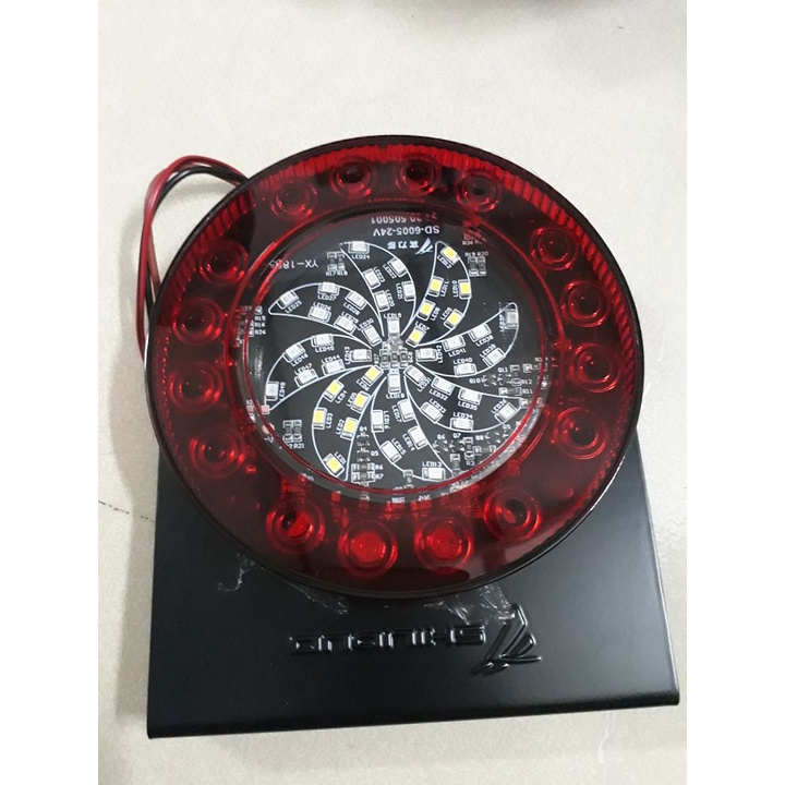 Đèn led trang trí cảnh báo cho xe tải : 24V