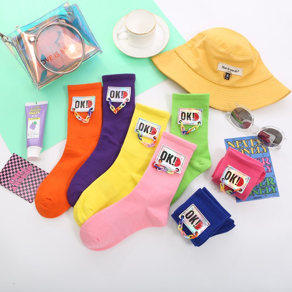 Vớ Cotton Cổ Cao Vừa Nhiều Màu Sắc Tươi Sáng Phong Cách Đường Phố Thời Trang Xuân Thu Chất Lượng Cao Phong Cách Mới 2022