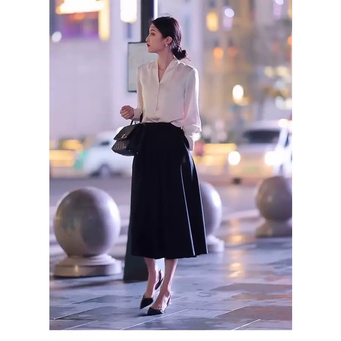 Áo sơ mi nữ SEFA chất liệu lua, tay bồng cổ V cao cấp SFA2226