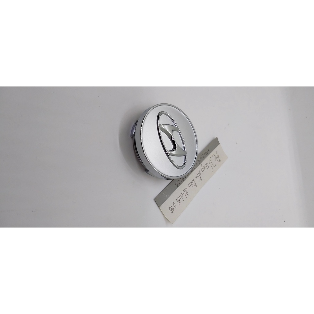 Logo chụp mâm, ốp lazang bánh xe ô tô Hyundai  đường kính 58mm màu trắng