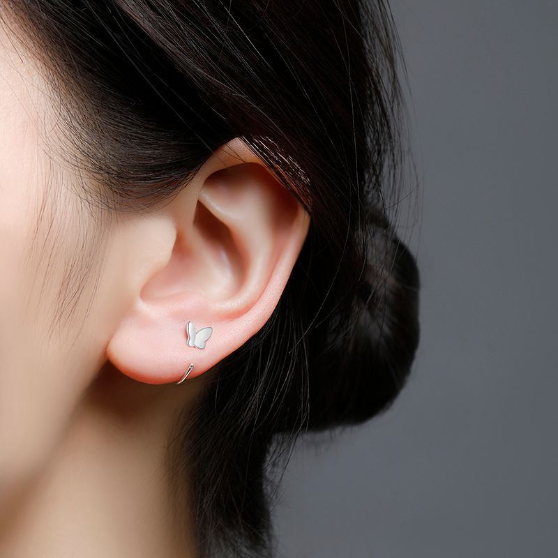 1 Cặp Khuyên Tai Dạng Móc Mặt Hình Bướm Đơn Giản Phong Cách Hàn Quốc Dành Cho Nữ