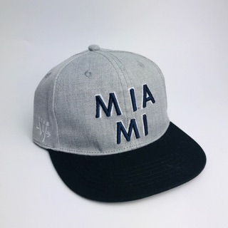 Mũ lưỡi trai cho bé chữ MiA Mi lưỡi đen bé trai 862726