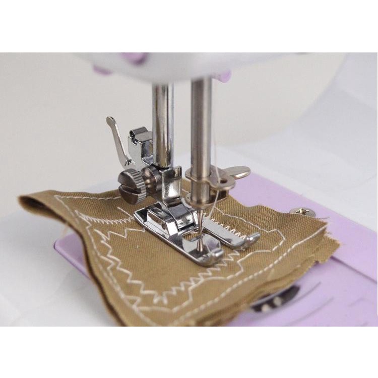 Máy khâu - Máy may mini gia đình FHSM505 có vắt sổ, may được vải thun kèm chân vịt