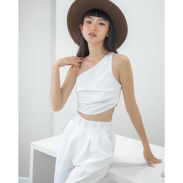 KATE CROPTOP LỆCH VAI COTTON