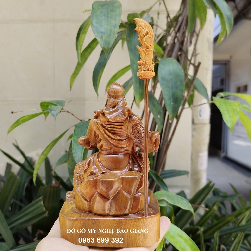 Tượng quan công quan vân trường đọc sách gỗ bách thơm