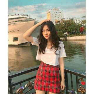 Áo fom rộng cổ tim