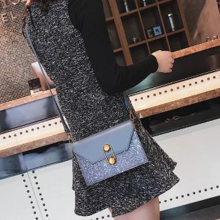 [NGHIE1212 giảm 20%]Túi khoá móc kim tuyến