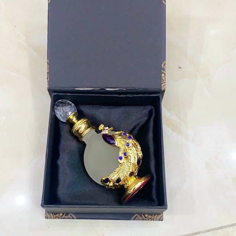 TINH DẦU DUBAI MẪU CON CÔNG CÓ HỘP | BigBuy360 - bigbuy360.vn