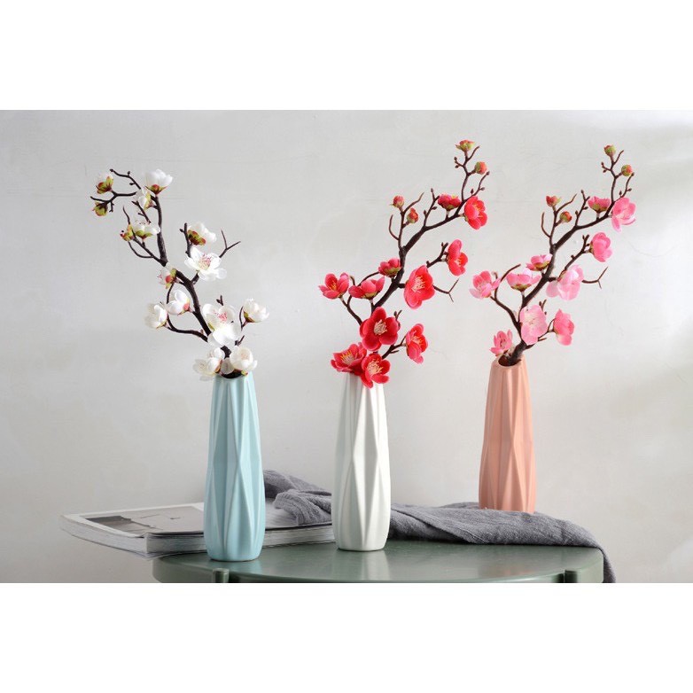 Cành đào trang trí tết