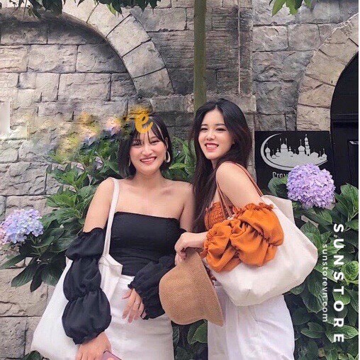 Áo croptop tay dài rớt vai nhún chun tay bo phồng độc đáo nữ tính cực kì