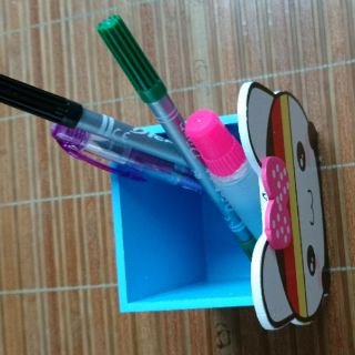 Ống cắm bút hình chất gỗ( giá sỉ)