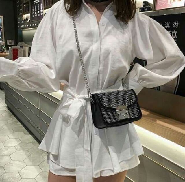 Túi đeo chéo ZARA xuất xịn da mềm màu đen đính đá dây xích sang chảnh