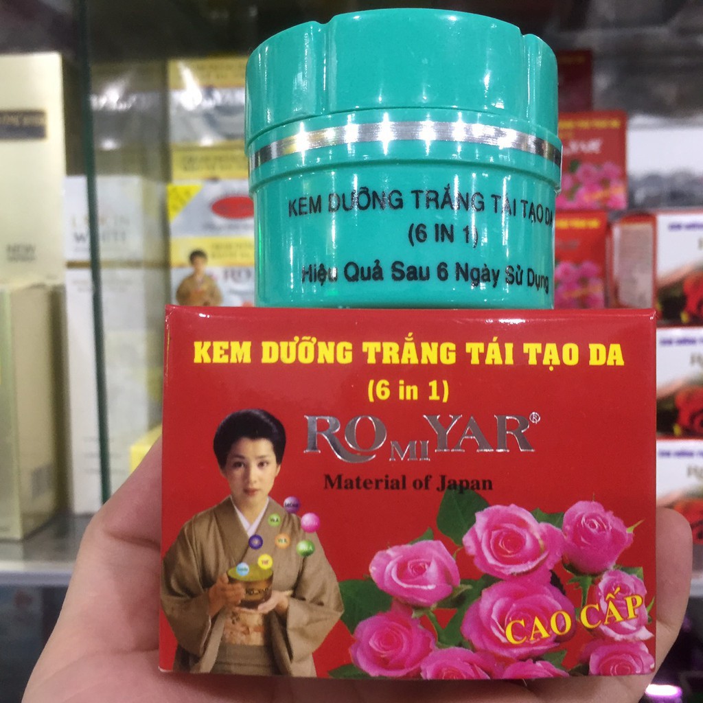 Kem dưỡng trắng tái tạo da 6 in 1 ROMIYAR