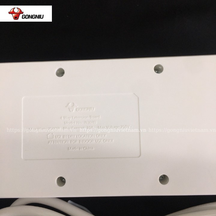 Ổ Cắm Điện Gongniu 6 Ổ Đa Năng 1 Công Tắc – Công Suất 10A/250/2500W – Trắng – Chính Hãng (N1330)