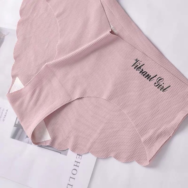 Quần lót su đúc lượn sóng không đường may A-1028 | BigBuy360 - bigbuy360.vn