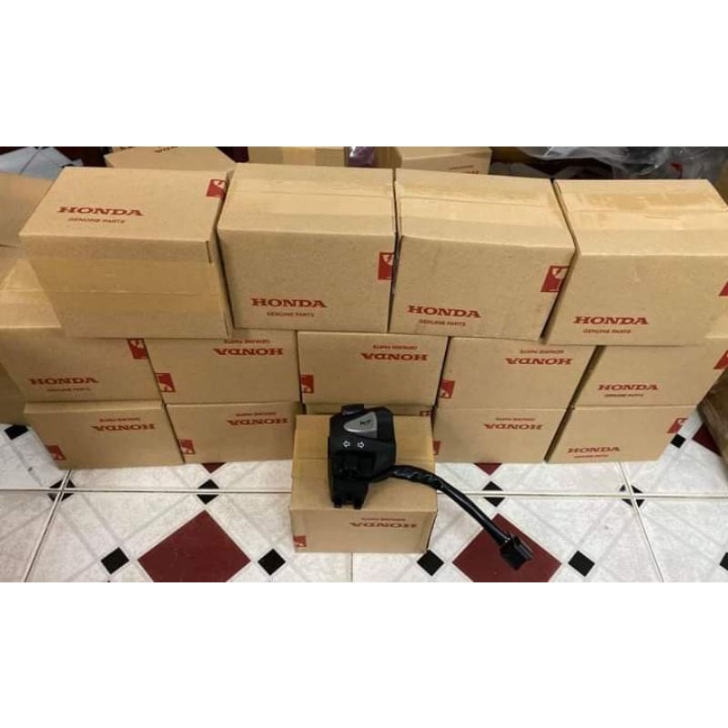 Cùm công tắc trái - phải click vario 2019