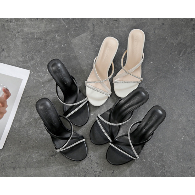 Giày size nhỏ quai 5cm/ 7cm / 8cm size 30  31 32 33 34