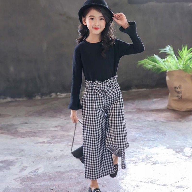 Set áo thun dài tay cổ tròn + quần dài ống rộng ca rô thời trang cho bé gái