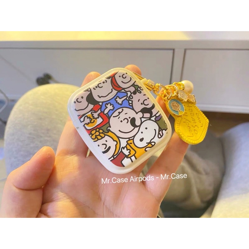 Case Airpods 1/2 /Pro Vỏ Ốp Tai Nghe Hình Charlie Family Kèm Móc Khoá Dễ Thương - Mr.Case AirPods