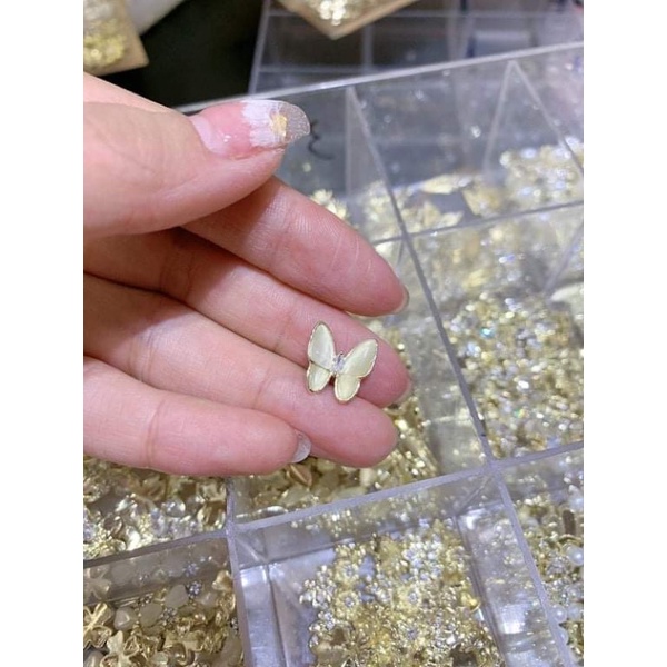 Charm Nails , charm  đá gắn móng hàng cao cấp