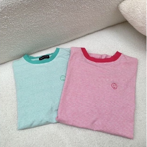 Sibling House - Áo thun sọc thêu hình mặt cười Smile tee