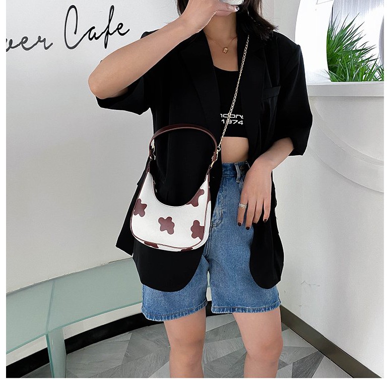 Túi xách thời trang hoạ tiết Bò sữa nâu 18*19*4cm tinh tế hiện đại hàng Quảng Châu sỉ tốt - DREAM STORE