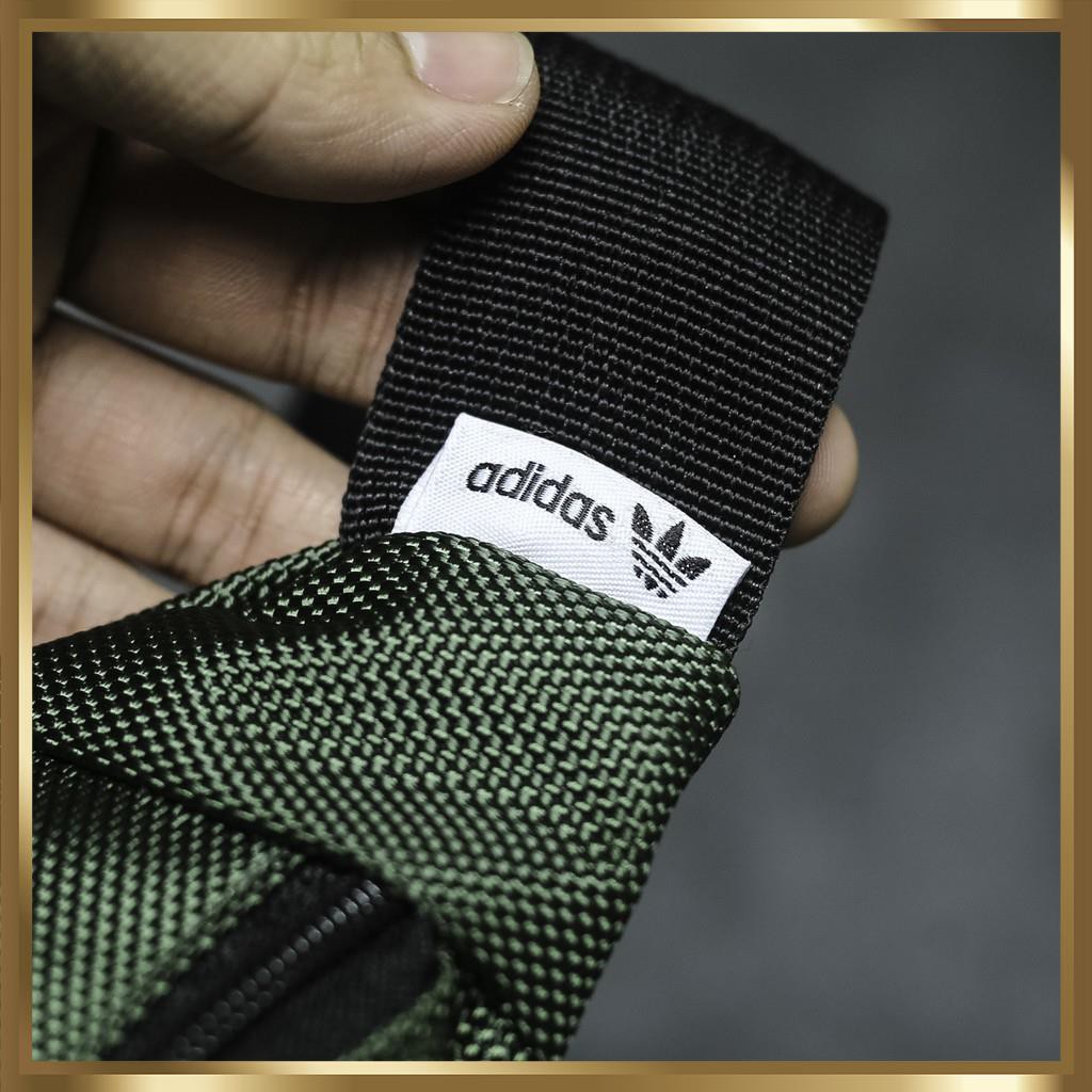 Túi Đeo Chéo Nam Nữ Atric Black Bum Bag Thời Trang Cá Tính | BigBuy360 - bigbuy360.vn