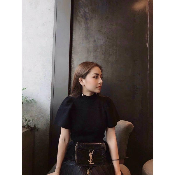 ÁO GÂN CỔ CAO TAY PHỒNG PHONG CÁCH