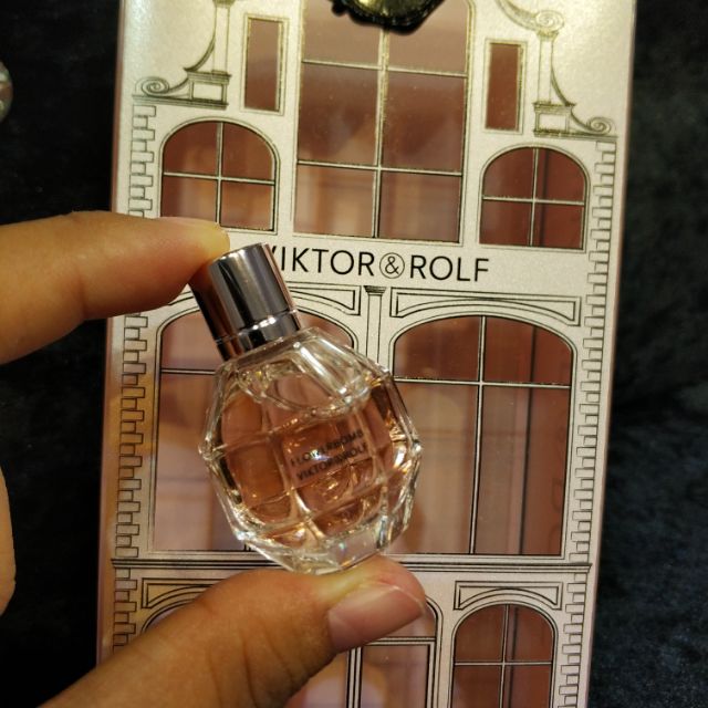 💗💗💗Nước hoa Mini VIKTOR & ROLF Flower Bomb | BigBuy360 - bigbuy360.vn