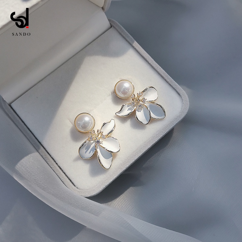 Bông Tai Mạ Bạc 925 Hình Hoa Đính Ngọc Trai Độc Đáo Thời Trang Mùa Hè Hàn Quốc 2022