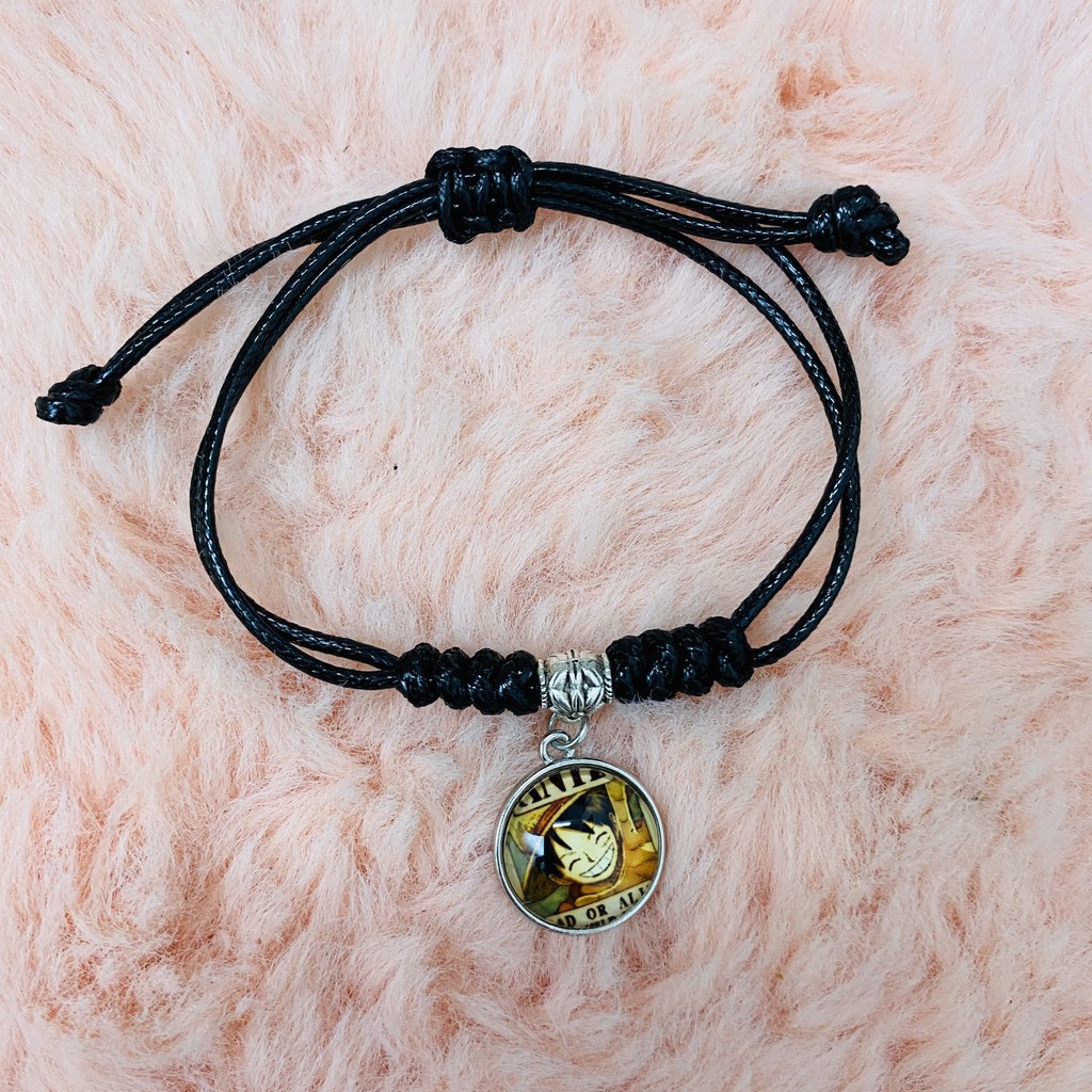 (1 chiếc) Vòng tay One Piece Luffy Wanted Đảo hải tặc lắc tay dây đen in hình anime chibi