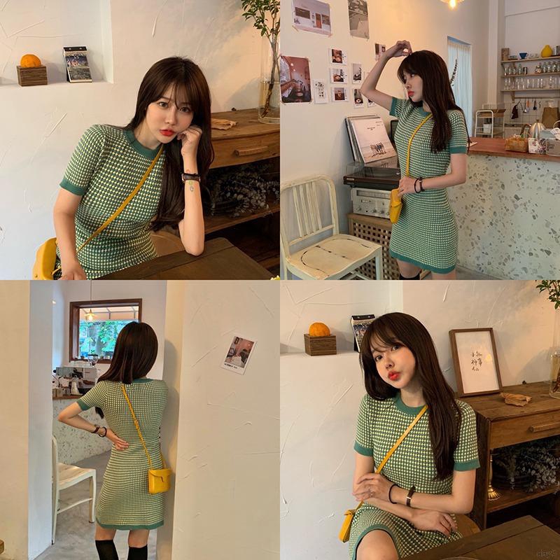 Đầm ôm body cổ tròn họa tiết kẻ sọc ngang thời trang gợi cảm cho phái nữ