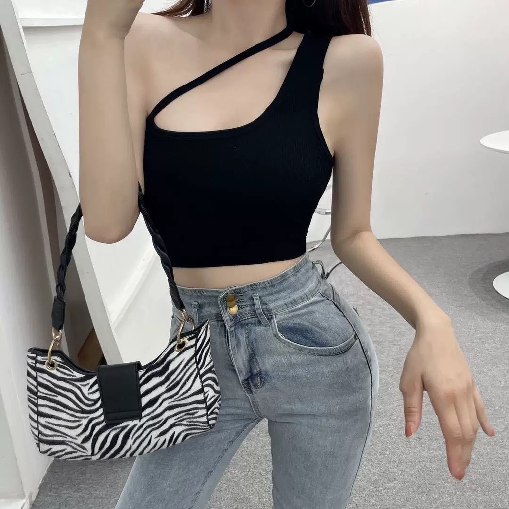 Áo croptop hai dây hở vai lệch kèm đệm mút dễ phối đồ sexy năng động chất thun tăm co giãn 4 chiều hàng Quảng Châu AN08 | BigBuy360 - bigbuy360.vn