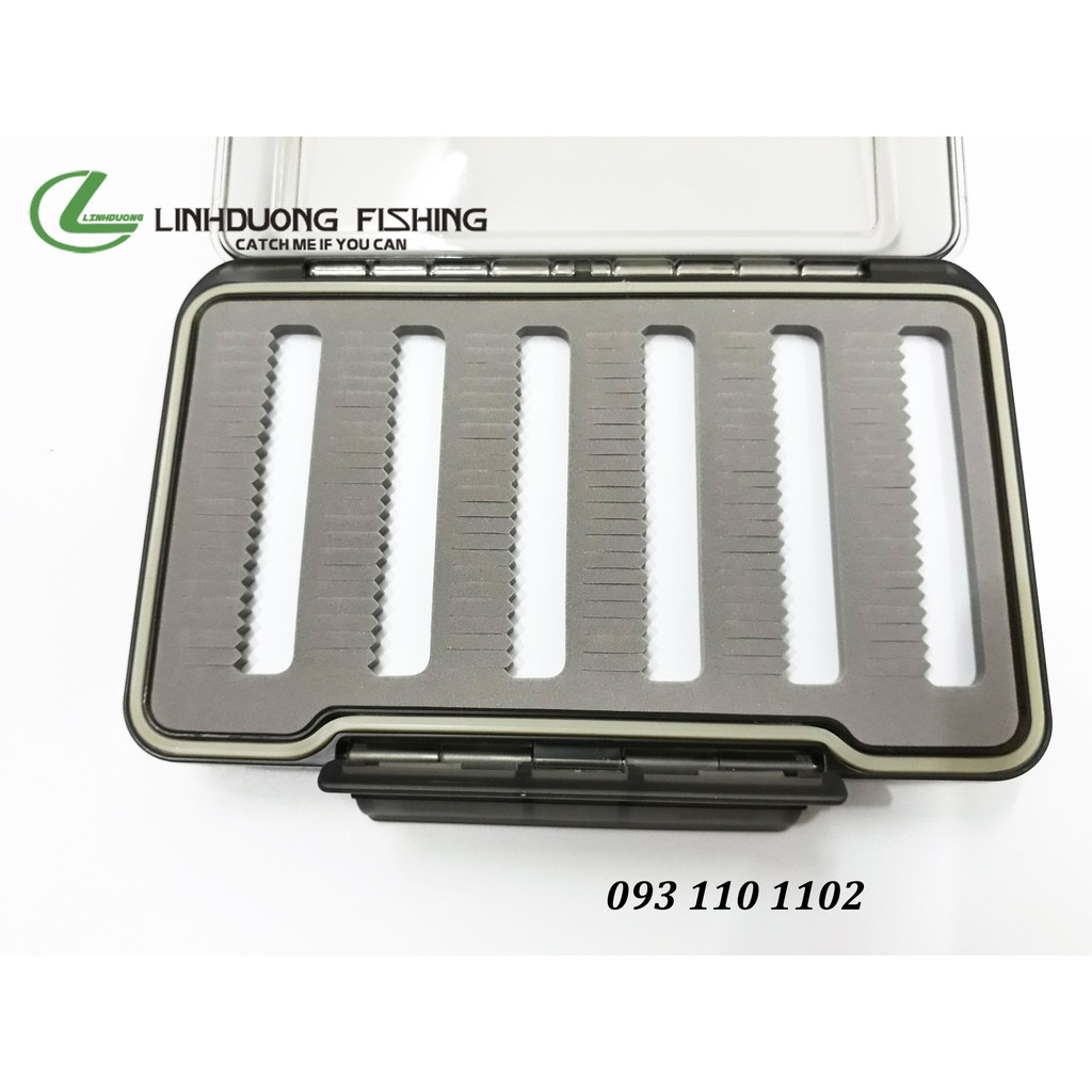 Hộp đựng mồi giả câu FLY