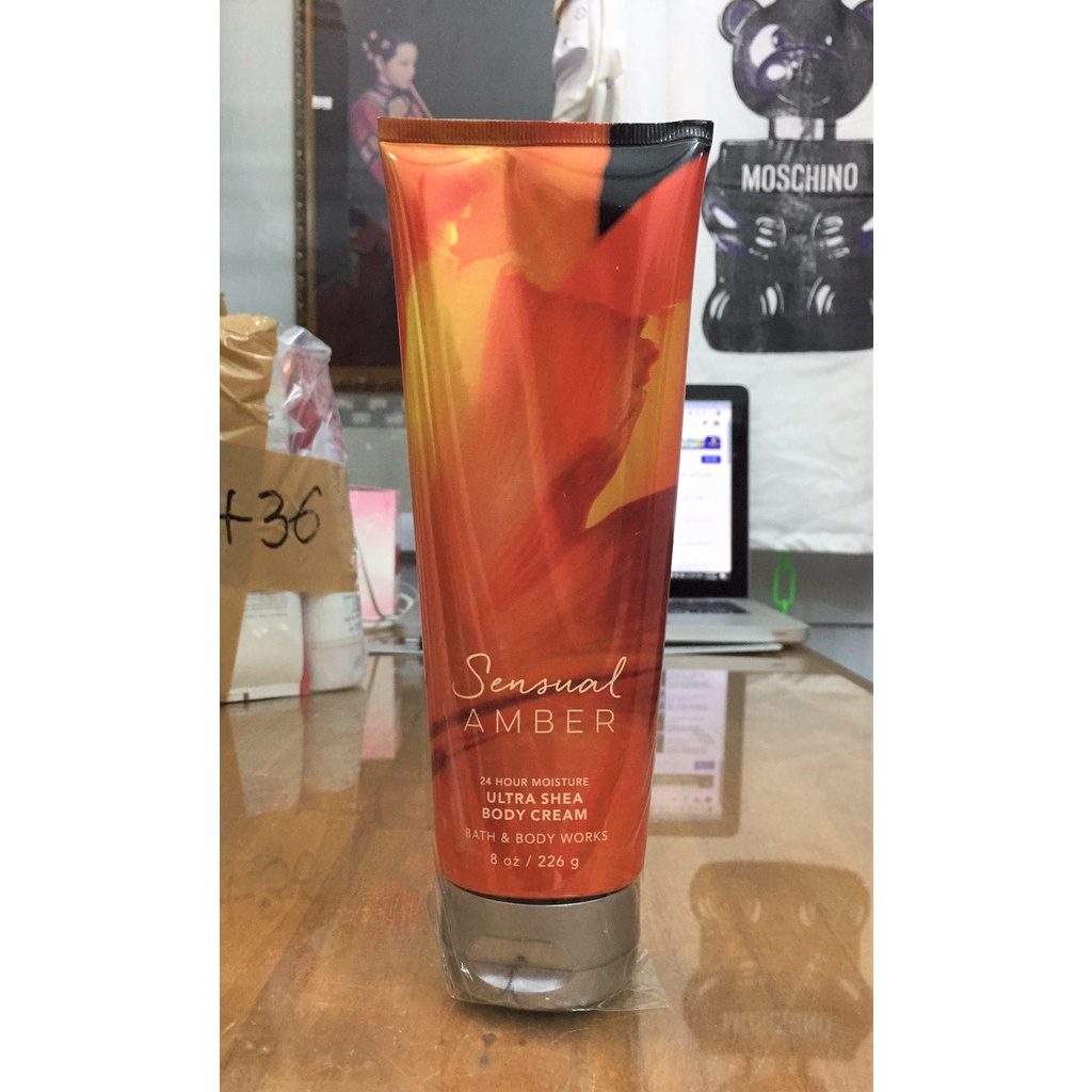 DƯỠNG THỂ BATH&amp; BODY WORKS SENSUAL AMBER BODY CREAM 226G CHÍNH HÃNG - 9204