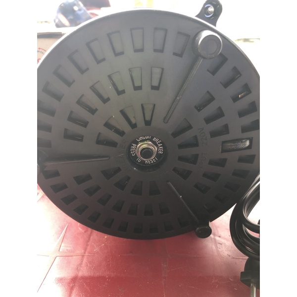 Biến áp 220V ra 100-120V LiOA 1500VA