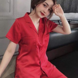 Satin trơn cỗ vest sieu sang