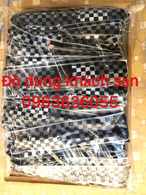 Bàn chải đựng túi caro có kem [100 cái ]