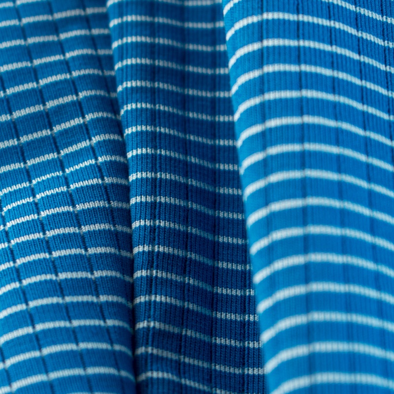 Quần thun bé trai TrueKids, quần dài thun cho bé trai phối sọc