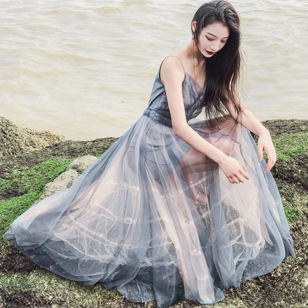 THANH LÍ  - Váy maxi ren xám khói