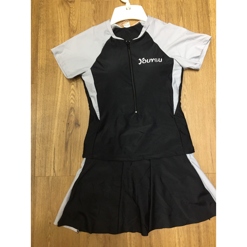 (40kg - 75kg) Đồ bơi nữ tay ngắn váy BK146 | BigBuy360 - bigbuy360.vn