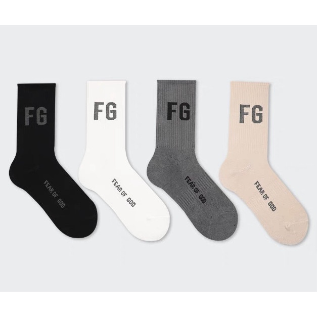 Vớ Tất FG, Vớ ESSENTIALS cao cổ Nam Nữ phong cách thể thao, trẻ trung, năng động.