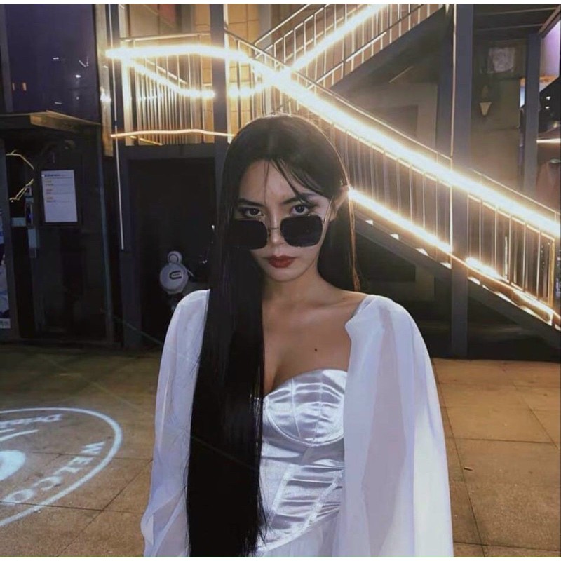 ĐẦM TRẮNG MINAL DRESS thiết kế tay dài sang trọng chất vải phi bóng quyến rũ, bo chun co giãn có kèm quần trong | BigBuy360 - bigbuy360.vn